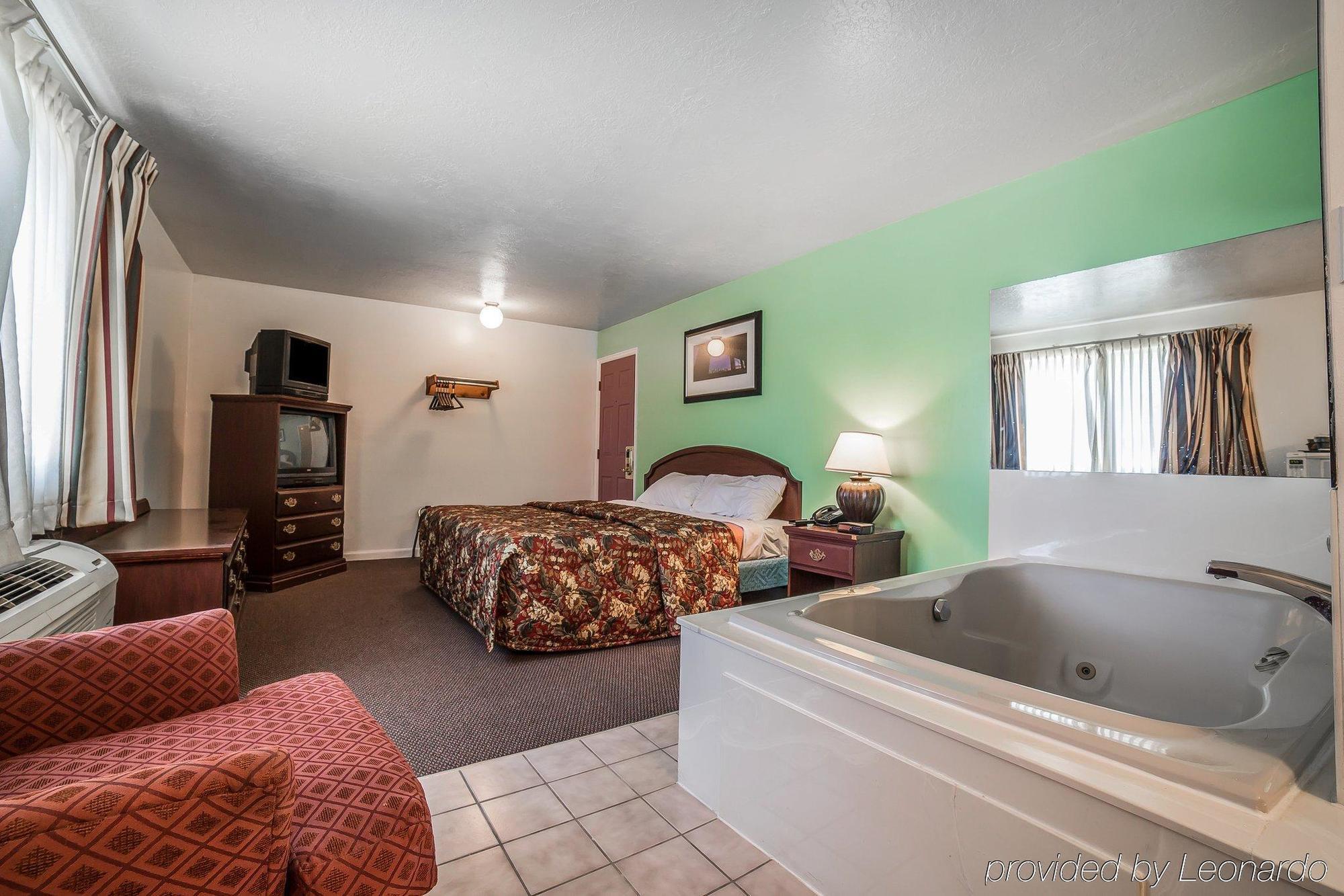 Hotel Ameri-stay &